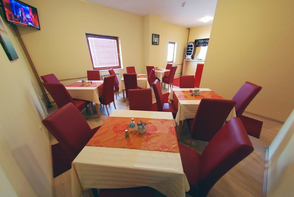 Lukavica Hotel Arizona Sarajevo מראה חיצוני תמונה